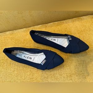 Anne Klein iflex Flats sz 7.5 AKOTAVIA